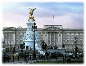 Buckingham_Palace,_London,_England,_24Jan04.jpg